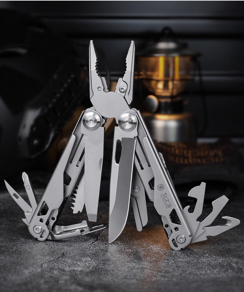 Pioneers multifunctional tool pliers outdoor vehicle-mounted emergency camping Swiss army knife folding knife scissors